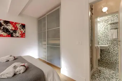 Bagno di Dado Suite by Mamo Florence