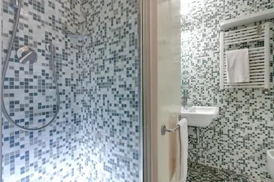 Bagno di Dado Suite by Mamo Florence