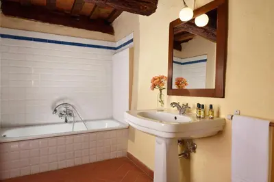Bagno di Villa Ortaglia Estate