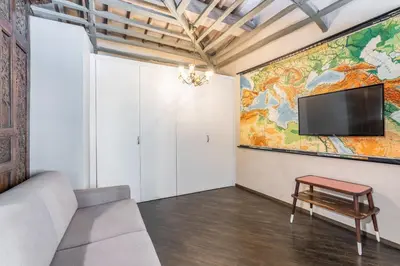 TV o dispositivi per l'intrattenimento presso Firenze Rentals Accademia