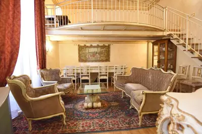 Area soggiorno di Italian Experience-Suite Medici