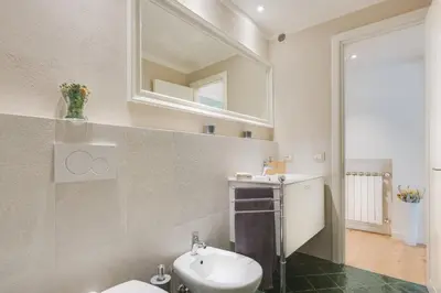 Bagno di Apartments Florence - Ponte Vecchio Balcony