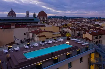 Piscina di Hotel Glance In Florence o nelle vicinanze
