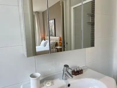 Bagno di Borgo Guelfo II