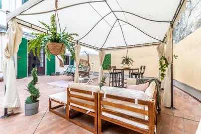 Area soggiorno di Wine Apartments Florence Vernaccia