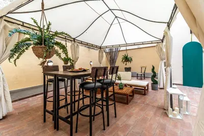 Area soggiorno di Wine Apartments Florence Vernaccia