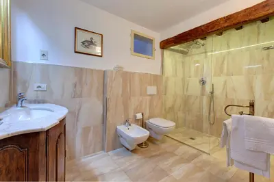 Bagno di Palazzo Bucciolini