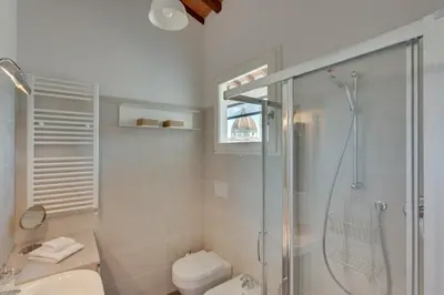 Bagno di Apartments Florence - Rondinelli Terrace