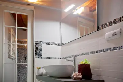Bagno di Florence Tower Apartment