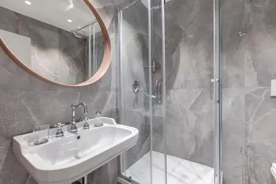 Bagno di La Badessa Apartment by Mamo Florence