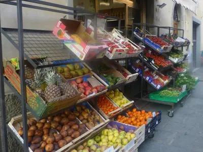 Supermercato o altri negozi dell'appartamento o nelle vicinanze
