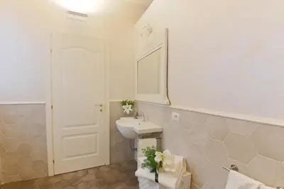 Bagno di Proconsolo Superior Apartment