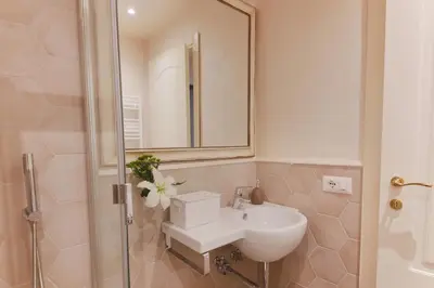 Bagno di Proconsolo Superior Apartment
