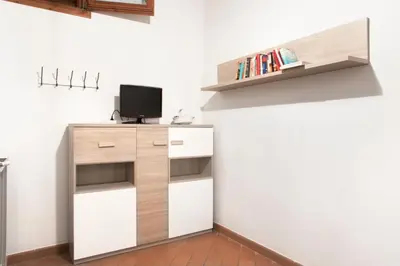 Biblioteca nell'appartamento