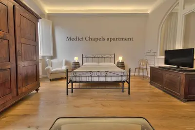 Letto o letti in una camera di Medici Chapels