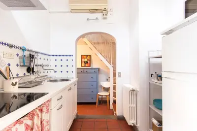 Cucina o angolo cottura di Riverside Apartment in Florence