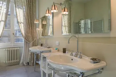 Bagno di Palazzo della Stufa Residenza D'Epoca