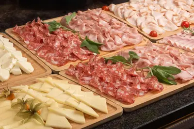 Cibo presso l'hotel o nelle vicinanze