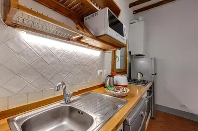 Cucina o angolo cottura di Zeno Apartment by Mamo Florence
