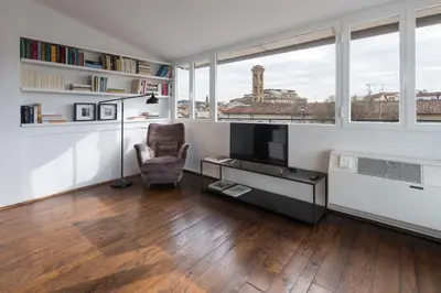 TV o dispositivi per l'intrattenimento presso Santa Maria Novella Skylight Apartment
