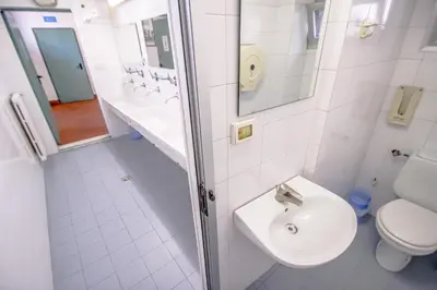 Bagno di Hostel Santa Monaca