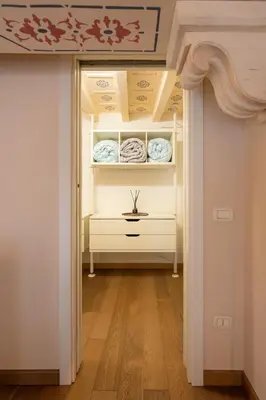 Letto o letti in una camera di Keys of Italy - Ginori - 2 bedrooms apartment by Mercato Centrale