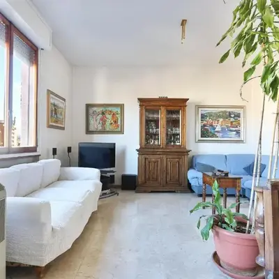 La tua Casa a Firenze con parcheggio privato per 2 auto
