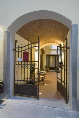 Facciata o entrata di Accademia Residence