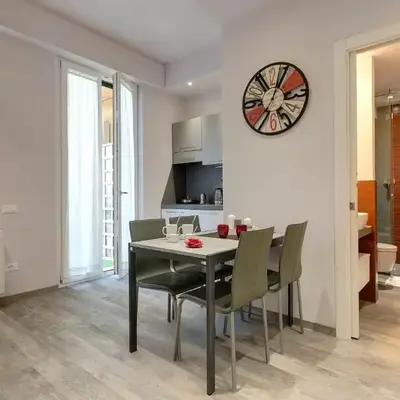 Dante & Virgilio Apartments by Mamo Florence