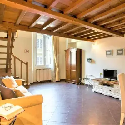 Charming Suite Cavour heart of Florence