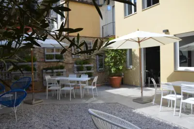 Patio o area all'aperto di Dimora 16 Rooms & Garden
