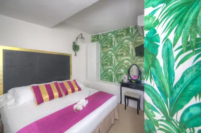 Letto o letti in una camera di Flower Cathedral Firenze