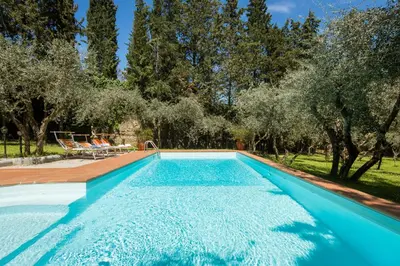 Piscina di Villa in Private Estate,shared Pool,parking,3km to Ponte Vecchio o nelle vicinanze