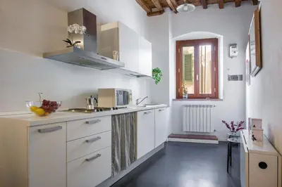 Cucina o angolo cottura di GuestHost - San Lorenzo Charm - Florence Nook