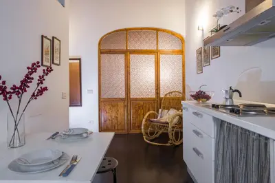 Cucina o angolo cottura di GuestHost - San Lorenzo Charm - Florence Nook