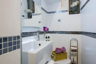 Bagno di GuestHost - San Lorenzo Charm - Florence Nook