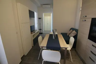 TV o dispositivi per l'intrattenimento presso Appartamento Zona Torregalli_Nuvola Rossa