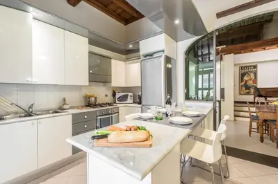 Cucina o angolo cottura di Giulietta by Mmega