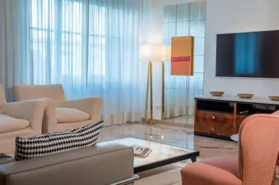 TV o dispositivi per l'intrattenimento presso La Galerie Luxury Apartment by Mamo Florence
