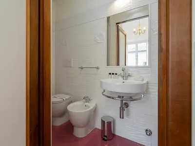 Bagno di Giglio & Viola Borgia