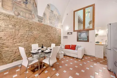 Area soggiorno di Santo Spirito Frescos by Mmega
