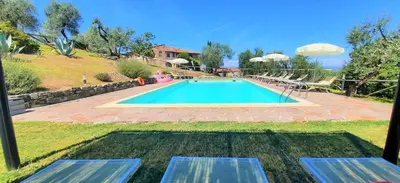 Piscina di Agriturismo I Ceppi o nelle vicinanze