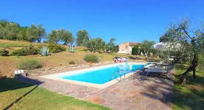 Piscina di Agriturismo I Ceppi o nelle vicinanze