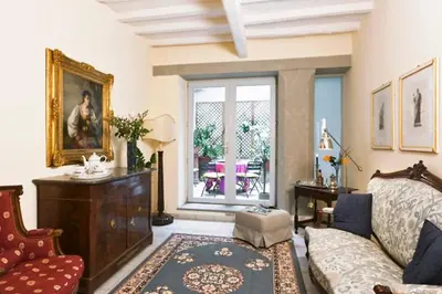 Area soggiorno di Via dei Fossi apartment