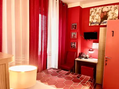 Planimetria di BOBOTEL Rooms in City Center