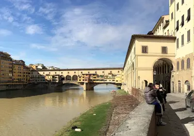 Vista sul fiume nelle vicinanze dell'appartamento