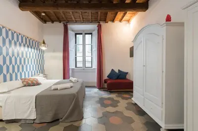 Letto o letti in una camera di Keys of Italy - F7 - Fiesolana 24 - Santa Croce one bedroom flat for 2 or 3 guests