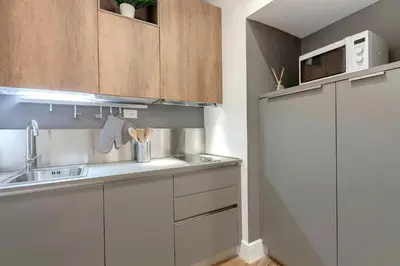 Cucina o angolo cottura di Il Moro Apartment by Mamo Florence