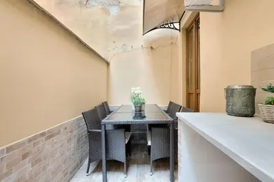 Area soggiorno di Santa Croce Cathedral by Mmega