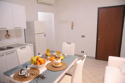 Cucina o angolo cottura di APARTMENT 8